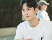 Kim Soo Hyun mặc áo trăm triệu đồng trong phim 'Nữ hoàng nước mắt'