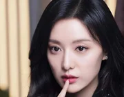 Thời kỳ hoàng kim của “Nữ hoàng nước mắt” Kim Ji Won