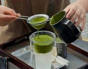 Trend nước dừa kem matcha gây sốt từ Thái sang đến Việt Nam, liệu hương vị có "đáng sợ" như lời đồn?