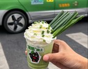 Trà sữa hành lá, món đồ uống gây bão trên mạng xã hội Trung Quốc có gì đặc biệt?