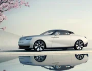 Roll-Royce vừa cho ra mắt xe ô tô hạng sang có tên Arcadia Droptail, được mô tả là chiếc siêu xe đắt giá nhất thế giới.