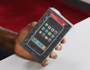 Đây là chiếc iPhone "hiếm có, khó tìm" bậc nhất thế giới, giá gần cả tỷ đồng