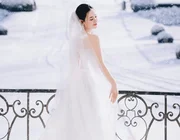 Midu chụp ảnh cưới ở Paris