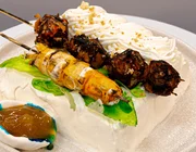 Độc lạ món bánh canh, bún mắm làm từ... bông lan