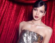 CEO Lisa đi sinh nhật mà như đi trao giải, style ra dáng bà chủ khác hẳn trước kia