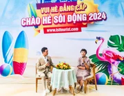 Du khách đội nắng chen chân săn tour tại Ngày hội du lịch TP.HCM