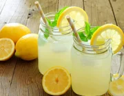 Bác sĩ Nhật Bản gợi ý kết hợp trà xanh và chanh để giảm cân