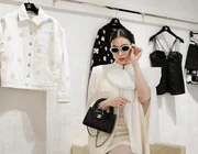 Cận cảnh phòng của phú bà có nhiều túi Hermès Birkin nhất thế giới
