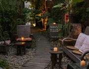Những quán cà phê màu hoài cổ ở Huế