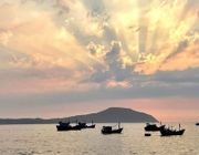 Phát hiện hòn đảo hoang sơ giữa biển Phú Yên mang cái tên lạ mà quen, được ví như "đảo hoang Robinson"