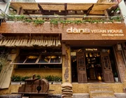 Dāna Vegan House – Hơn cả một nhà hàng chay