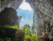 Chinh phục mạo hiểm, hòa mình vào thiên nhiên tại Cao Bằng