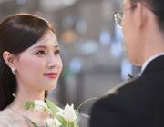 Thực đơn tiệc cưới Midu có gì?