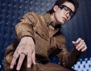 Người đứng sau tủ đồ thời trang đa dạng của Anh Trai “Say Hi” là ai?