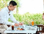 Cặp đôi gây tranh cãi nhất Đảo Thiên Đường lộ hint đang hẹn hò ngoài đời thật?