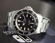 Giá bán Rolex tiếp tục giảm