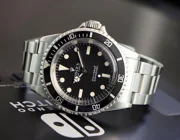 Giá bán Rolex tiếp tục giảm