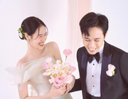 Anh Đức thông báo ngày cưới mới nhất với bà xã 9x