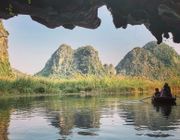 Phát hiện thêm một ''Vịnh Hạ Long trên cạn'' cách Hà Nội chỉ 80km: Đẹp hoang sơ nhưng hữu tình, có hơn 1000 hang động, còn giữ 2 kỷ lục quốc gia