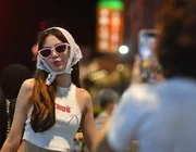 Nhờ Lisa, khu phố Chinatown ở Bangkok được độ sức hút, trở thành điểm hot check-in