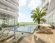 Hai khách sạn, resort sang trọng có view ngắm trọn toàn cảnh vịnh Hạ Long