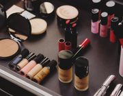 Armani Beauty mang đến không gian mua sắm sang trọng và đẳng cấp