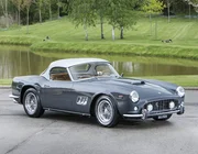 Chiếc Ferrari này bán cho đại gia chịu chơi với giá quy đổi tới 425 tỷ đồng: Chỉ có 56 chiếc, từng chạy trên nhiều đường đua
