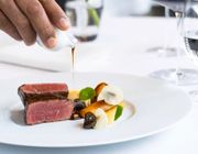 Một buổi tối với Gordon Ramsay tại Pétrus đạt sao Michelin