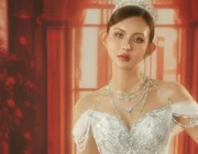 Những kiểu váy cưới thời thượng cho cô dâu mùa xuân 2025