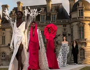 Valentino thay đổi lịch trình trình diễn thời trang dưới sự dẫn dắt của tân giám đốc sáng tạo Alessandro Michele
