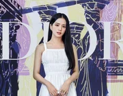 Jisoo (Blackpink) góp mặt trong chiến dịch quảng bá túi xách Lady Dior