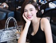 Mẫu túi này có gì đặc biệt mà nhiều mỹ nhân Việt thương nhớ đến thế?