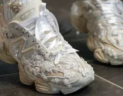 “Girlcore” Sneaker – Xu hướng giày thể thao thống trị trái tim giới mộ điệu nữ