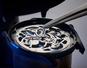 Tuyệt tác đồng hồ gốm của Piaget