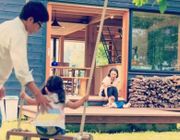 Chuyển từ thành phố lớn về nông thôn, gia đình 5 người ở Nhật Bản biến cuộc sống đời thường đẹp như trong mơ