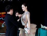 Trịnh Mỹ Anh nhận sash và vương miện, sẵn sàng chinh phục Miss Earth 2025