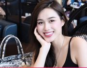 Túi hiệu hơn 800 triệu đồng của Đỗ Thị Hà