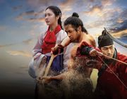 Dòng nước đục gây sốt bởi nữ chính đẹp đến nao lòng