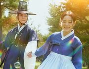 Kang Tae Oh và Kim Se Jeong tạo cơn sốt hoán mệnh trong Moon River