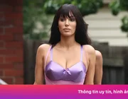 'Áo ngực viên đạn' của vợ Kanye West