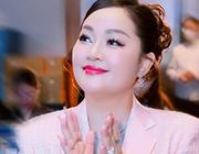 Hoa hậu Hoàng Thanh Nga rạng rỡ tại Lễ công bố đại diện Việt Nam tham dự Miss Cosmo 2025