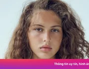 Người mẫu lai hai dòng máu gây chú ý ở tuổi 20