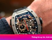 Đồng hồ triệu USD mô phỏng động cơ siêu xe Ferrari