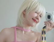 Diện mạo khác lạ của Hậu Hoàng