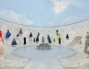 Triển lãm Christian Dior: Designer of Dreams – Khi giấc mơ thời trang hóa hiện thực