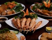 Ăn gì ở quận 7? Gợi ý 10+ nhà hàng ngon & sang xịn