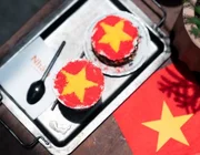 Top 7 quán café trang trí cờ đỏ sao vàng tại TPHCM dịp lễ 30/4