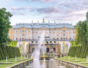 Tour Nga 8N7Đ: Hành trình khám phá hai kinh đô văn hóa