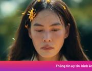Diễn viên Thái cạo đầu đi tu