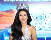 Hoa hậu Hoàn vũ Phương Linh nói về hình xăm gây tranh cãi